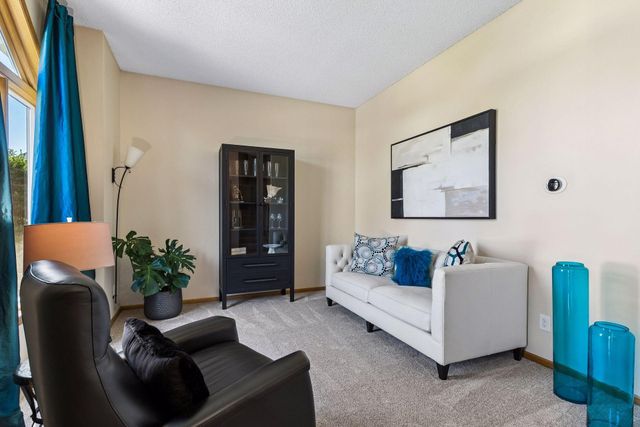 6115 Dufferin Drive, Savage, MN 55378