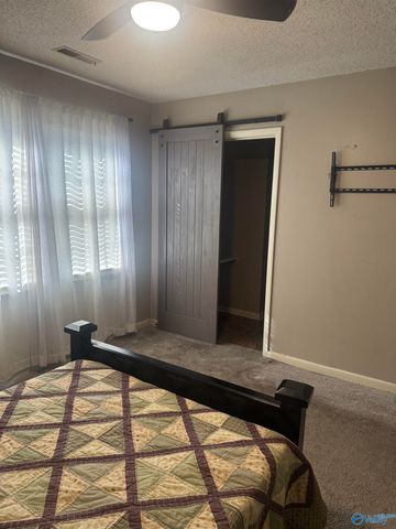 1218 Castleman Avenue, Decatur, AL 35601