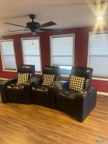 1218 Castleman Avenue, Decatur, AL 35601