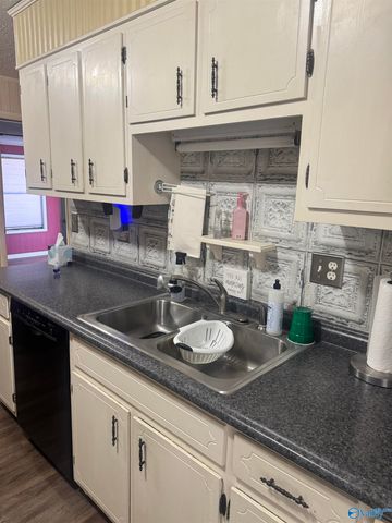 1218 Castleman Avenue, Decatur, AL 35601