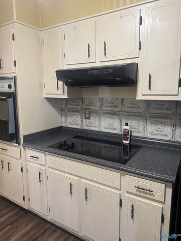 1218 Castleman Avenue, Decatur, AL 35601