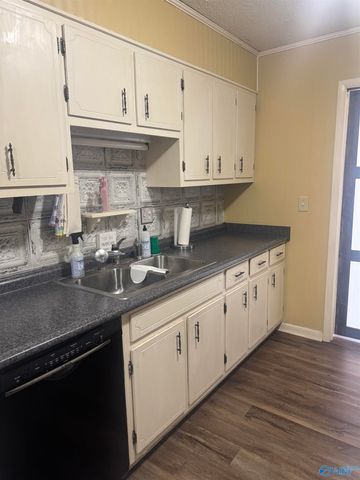 1218 Castleman Avenue, Decatur, AL 35601