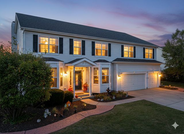 555 Litchfield Way, Oswego, IL 60543