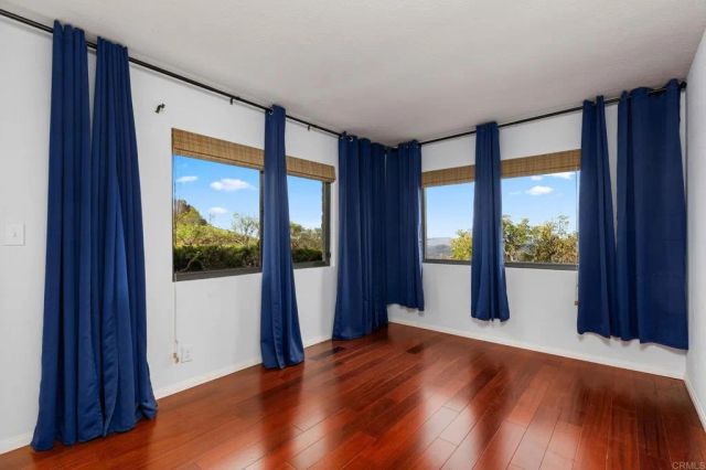 15735 Highland Valley Road, Escondido, CA 92025