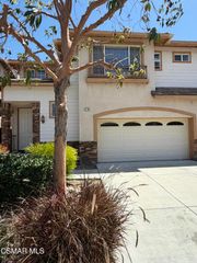 1719 Watercrest Way, Simi Valley, CA 93065