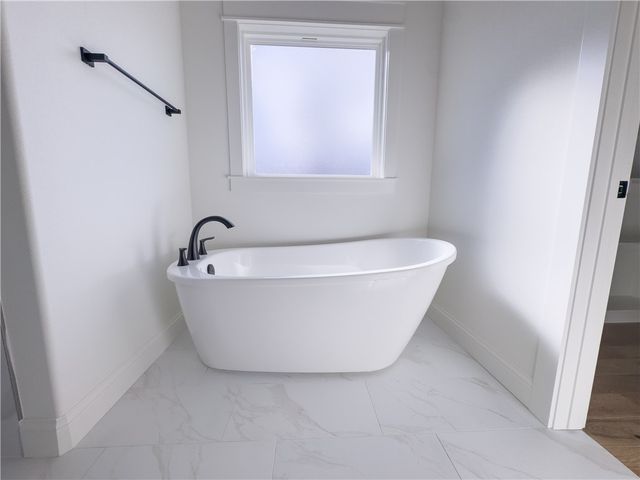 39 Selkirk Drive, Bella Vista, AR 72715