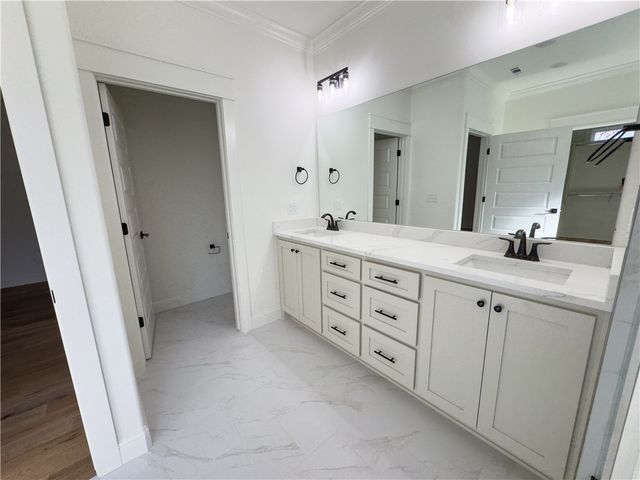 39 Selkirk Drive, Bella Vista, AR 72715