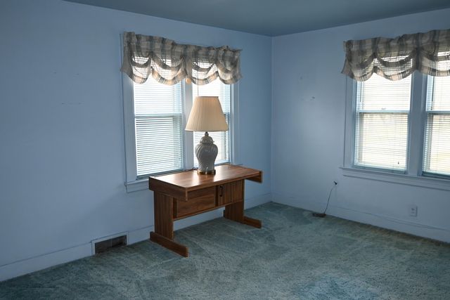 2417 Leahy Street, Muskegon, MI 49444