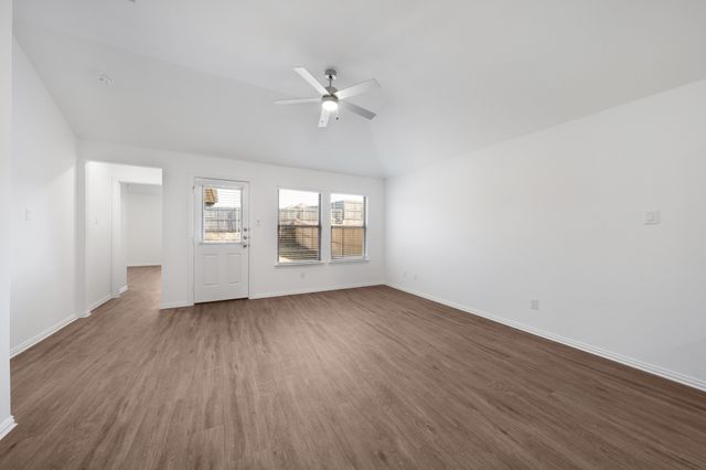 321 Woodlands Boulevard, Terrell, TX 75160