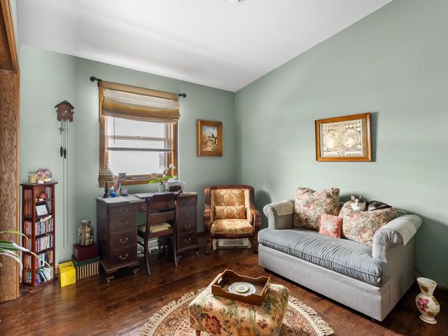 1209 E Thomas STREET, Manitowoc, WI 54220