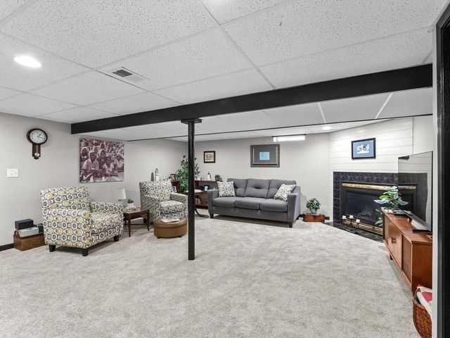 1209 E Thomas STREET, Manitowoc, WI 54220