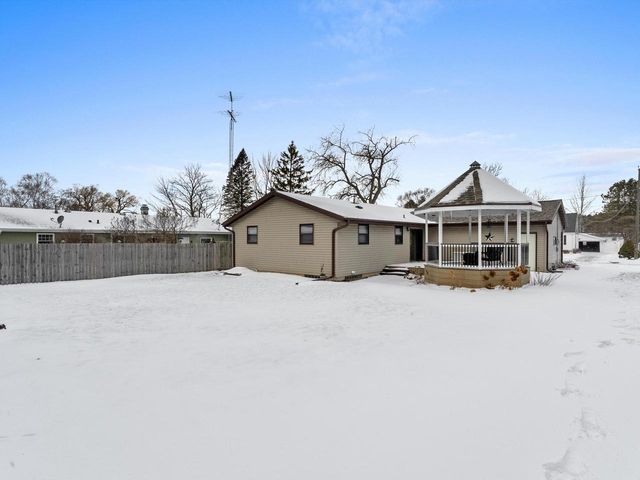 1209 E Thomas STREET, Manitowoc, WI 54220