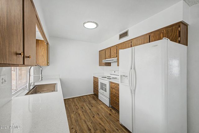14432 N LAKEFOREST Drive, Sun City, AZ 85351