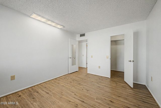 14432 N LAKEFOREST Drive, Sun City, AZ 85351