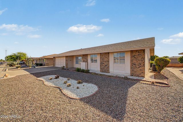 14432 N LAKEFOREST Drive, Sun City, AZ 85351