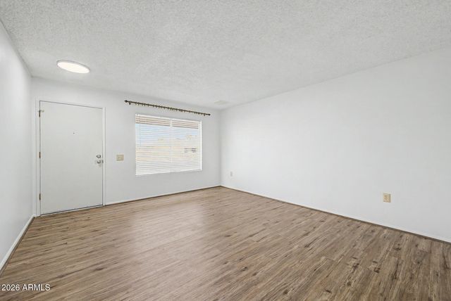 14432 N LAKEFOREST Drive, Sun City, AZ 85351