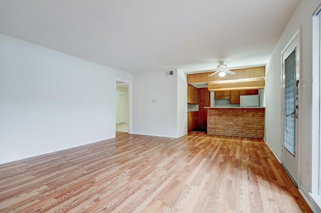 3703 Roseland Street 8, Houston, TX 77006