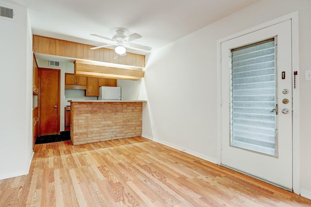 3703 Roseland Street 8, Houston, TX 77006