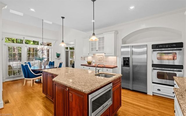 10 Elm Grove Way, Greensboro, NC 27405