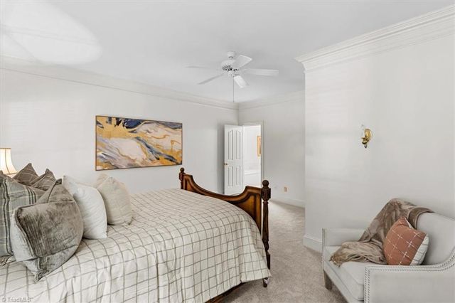 10 Elm Grove Way, Greensboro, NC 27405