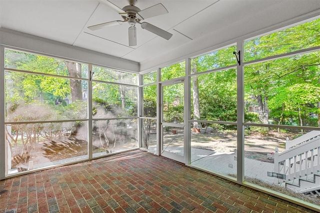 10 Elm Grove Way, Greensboro, NC 27405
