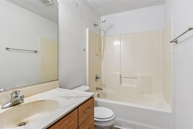 4445 SE 17th Street, Des Moines, IA 50320