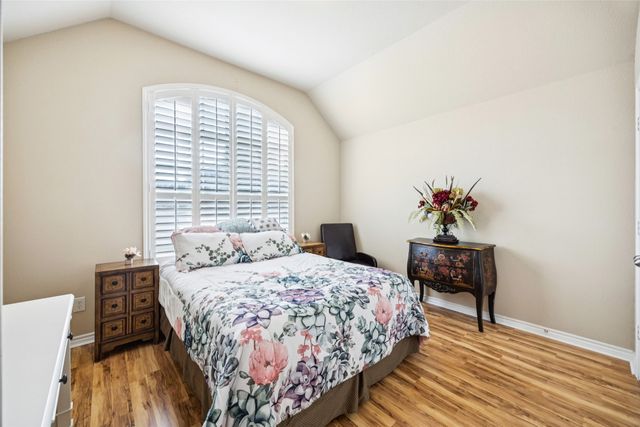 8760 Regal Royale Drive, Fort Worth, TX 76108