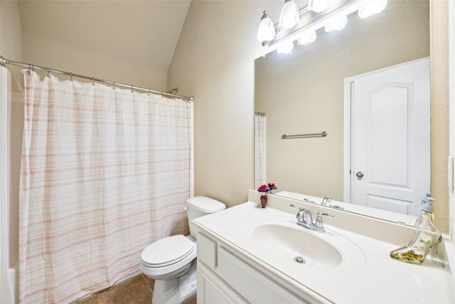 8760 Regal Royale Drive, Fort Worth, TX 76108