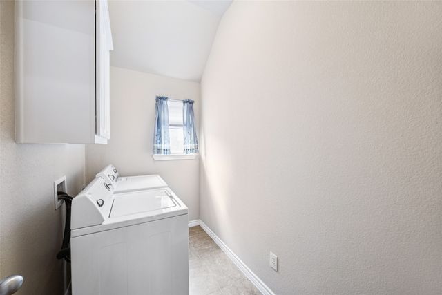 8760 Regal Royale Drive, Fort Worth, TX 76108