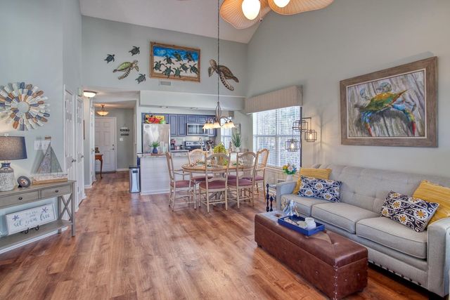 647 Woodmoor Dr Unit 301, Murrells Inlet, SC 29576