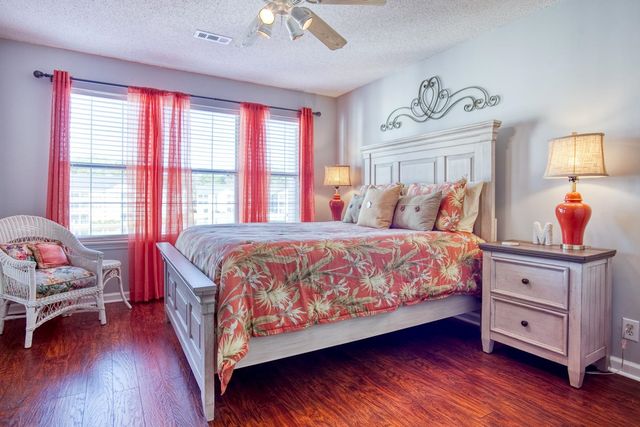 647 Woodmoor Dr Unit 301, Murrells Inlet, SC 29576