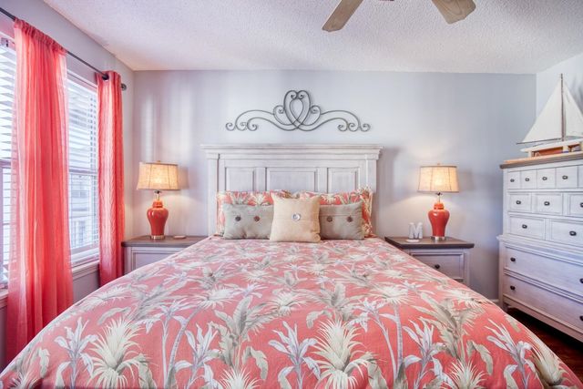 647 Woodmoor Dr Unit 301, Murrells Inlet, SC 29576