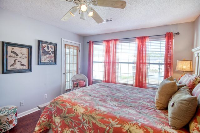 647 Woodmoor Dr Unit 301, Murrells Inlet, SC 29576