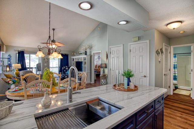 647 Woodmoor Dr Unit 301, Murrells Inlet, SC 29576