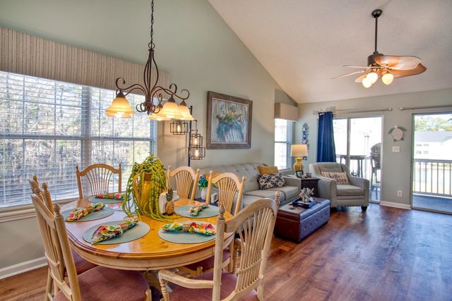 647 Woodmoor Dr Unit 301, Murrells Inlet, SC 29576