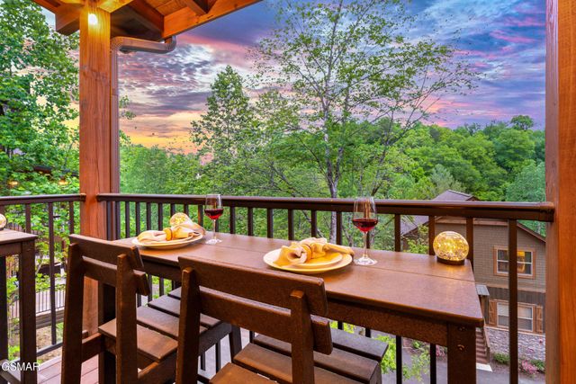 3029 Ridgetop Resort Way, Pigeon Forge, TN 37863