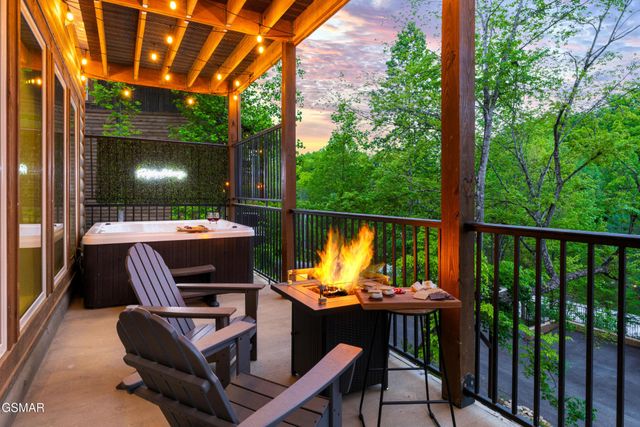 3029 Ridgetop Resort Way, Pigeon Forge, TN 37863