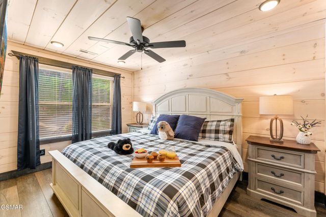 3029 Ridgetop Resort Way, Pigeon Forge, TN 37863