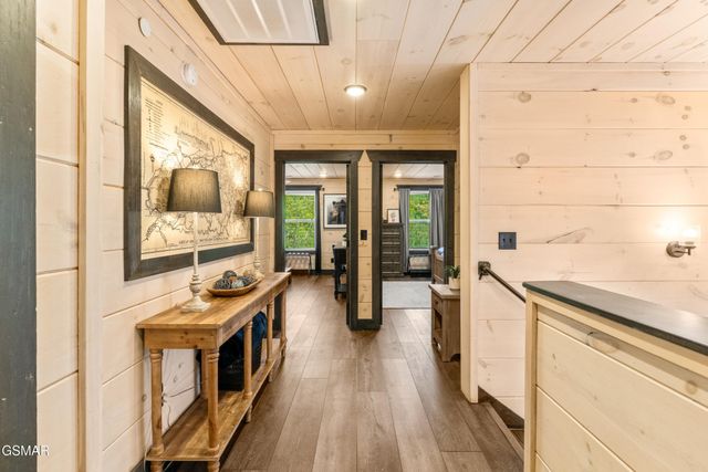 3029 Ridgetop Resort Way, Pigeon Forge, TN 37863