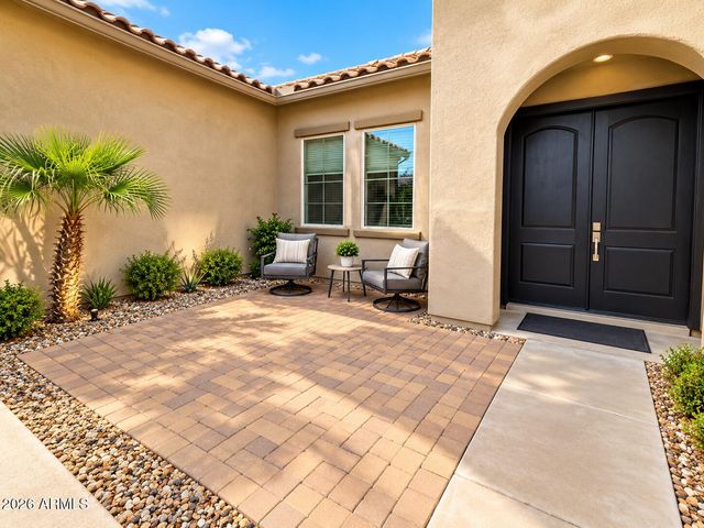 2362 W REMINGTON Drive, Chandler, AZ 85286