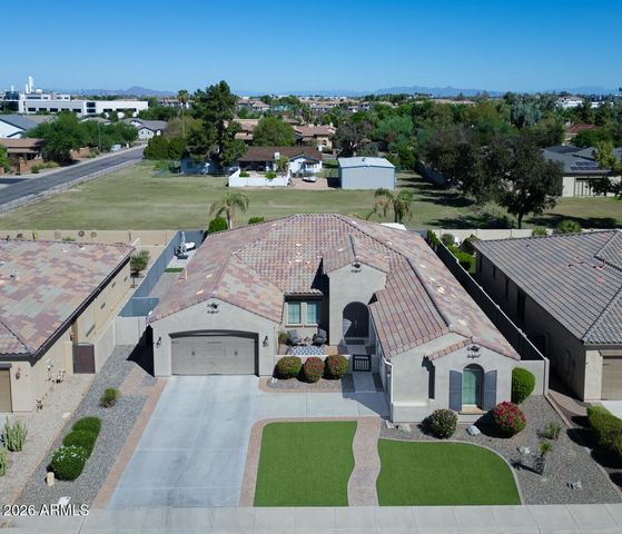 2362 W REMINGTON Drive, Chandler, AZ 85286