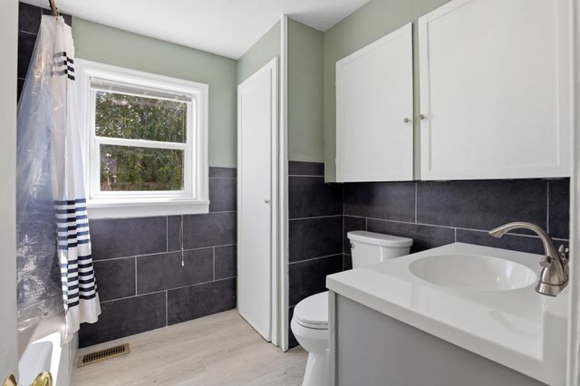 11122 E Broadway Ave, Spokane Valley, WA 99206
