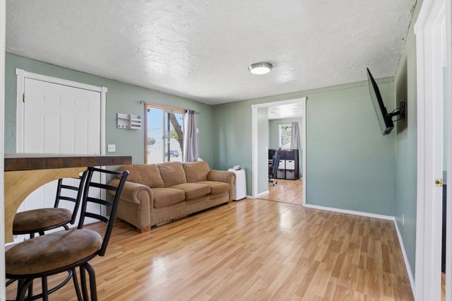 11122 E Broadway Ave, Spokane Valley, WA 99206