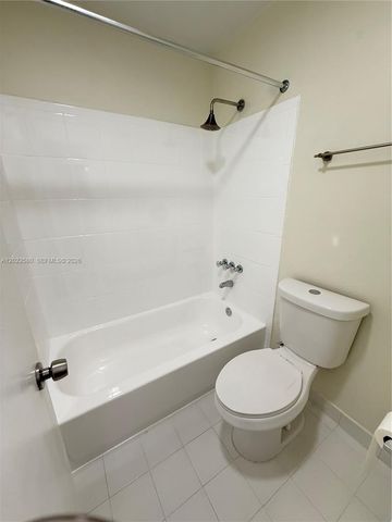 9970 SW 88th St 914-9, Miami, FL 33176