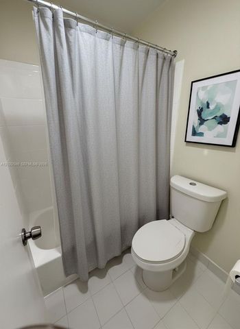 9970 SW 88th St 914-9, Miami, FL 33176