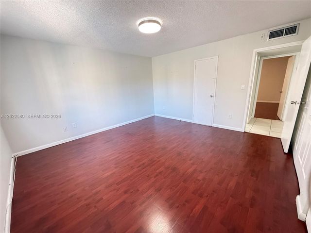 9970 SW 88th St 914-9, Miami, FL 33176