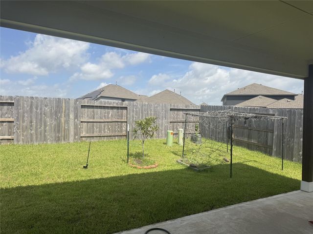 15011 Tower Mist Drive, Houston, TX 77044