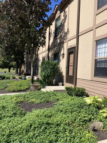 724 Michael View Court, Worthington, OH 43085