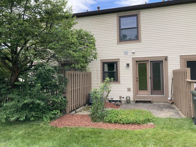 724 Michael View Court, Worthington, OH 43085