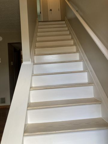 724 Michael View Court, Worthington, OH 43085